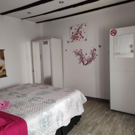 Apartment Abella Split Buitenkant foto